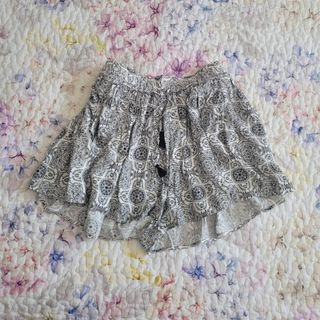 Summer stretchy shorts from Seed