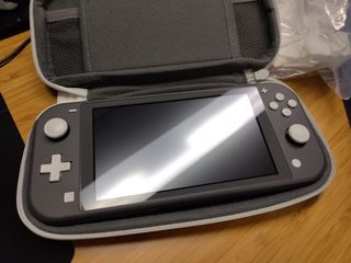 （分類：）位於 。 由 saamsam1122 提交（商品編號 1209007769，圖片 1）。簡介： 。
