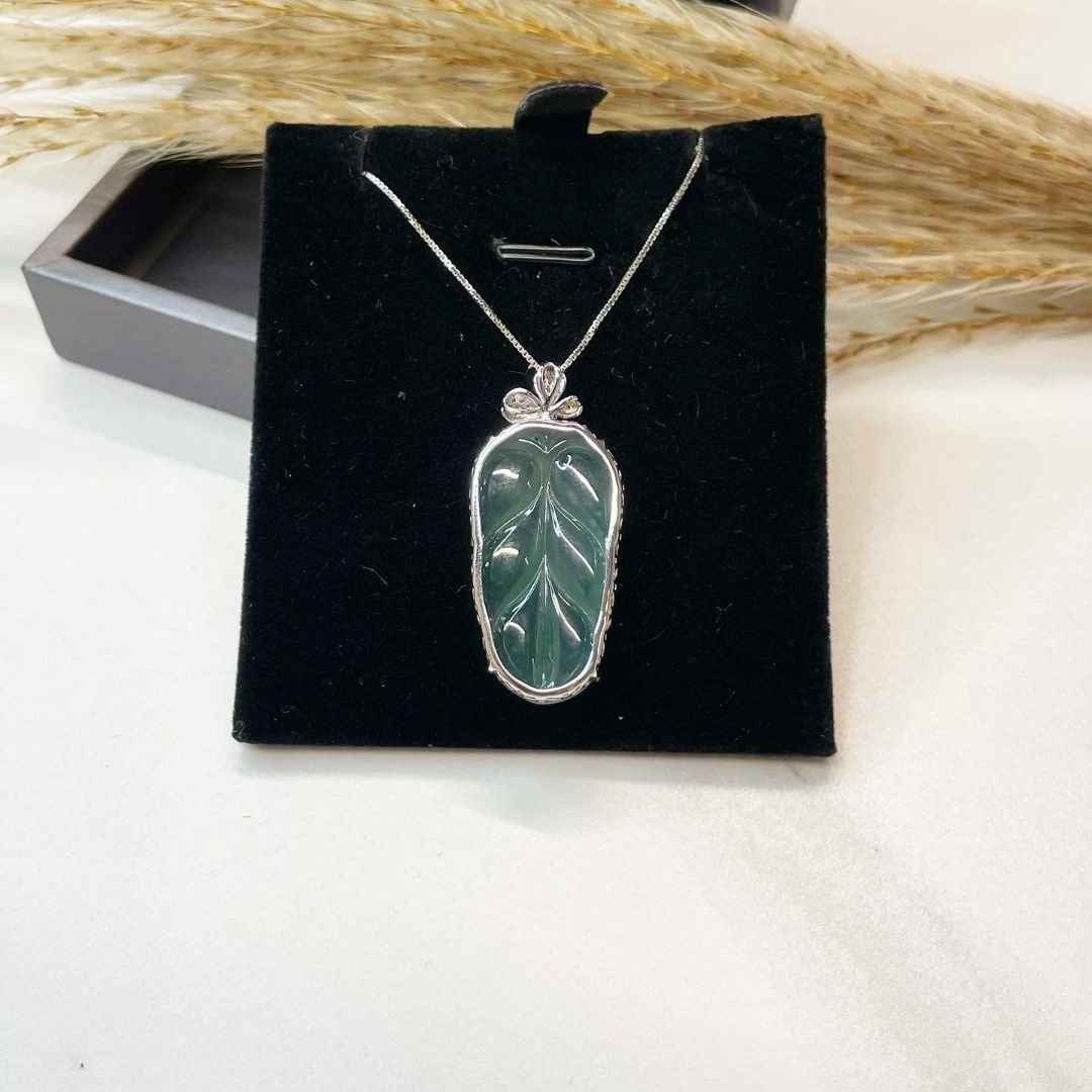 White gold leaf necklace on sale