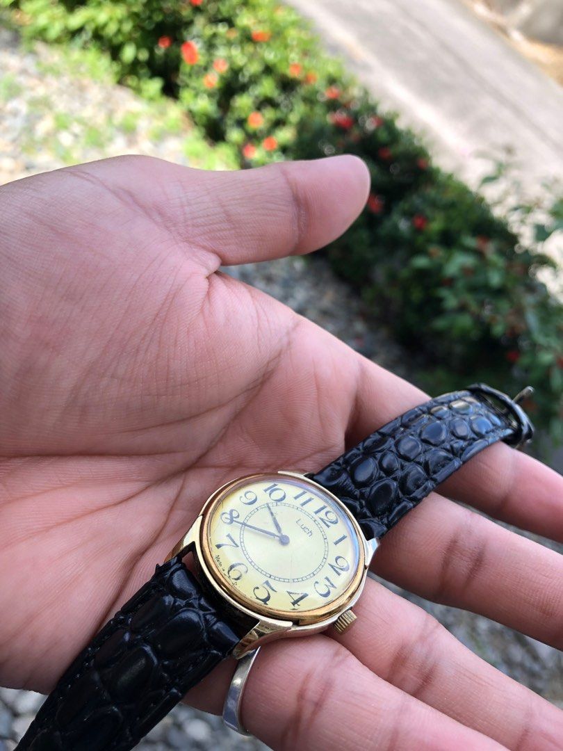 LUCH DE LUXE 23 JEWELS RARE ULTRA THIN SOVIET WATCH GOLD PLATED 12.5 micron  1970s - Catawiki