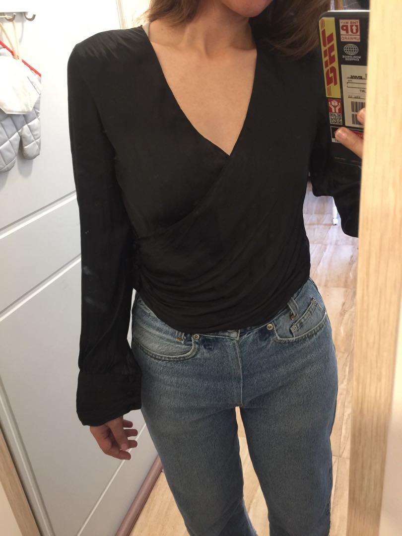 V Neck satin blouse, Women's Fashion, Tops, Longsleeves on Carousell