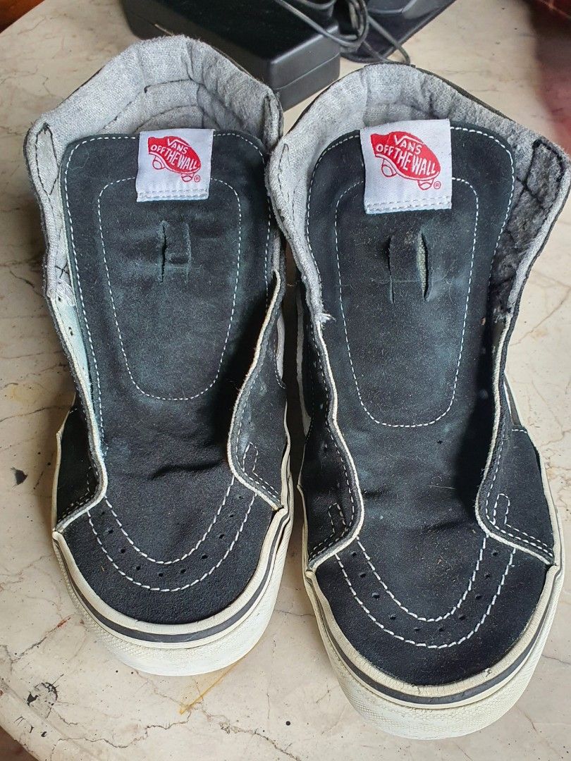 VANS Hi Sk8 (pre-loved) (Category: Sneakers) located in San Pedro. Submitted by mochi_21 (Listing ID 1208913029, Image 1). Description: VANS Hi Sk8 (pre-loved) Selling as is. So manage your expectation. Bawal sa maselan, bili kayo bnew.😎 RFS:Decluttering For inquiries: 09456222629.