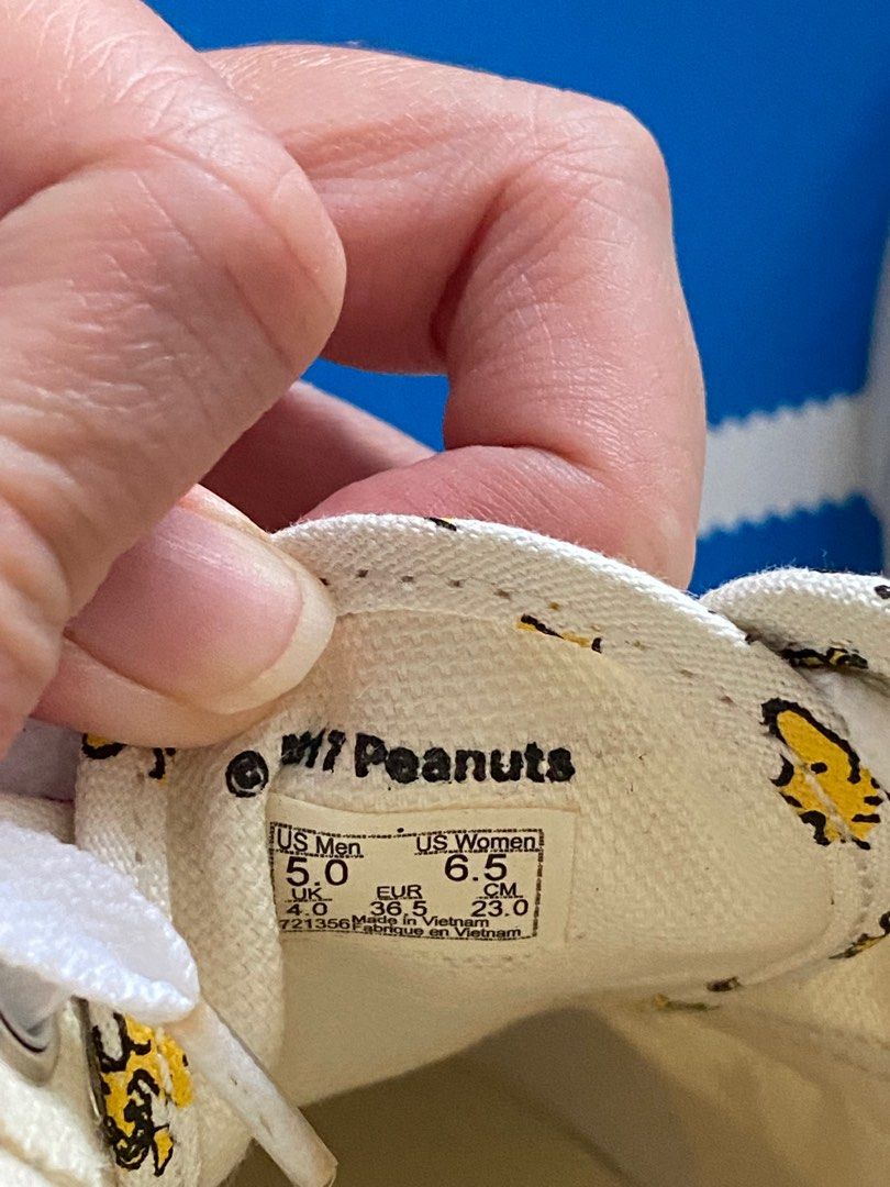 Vans best sale peanuts vietnam