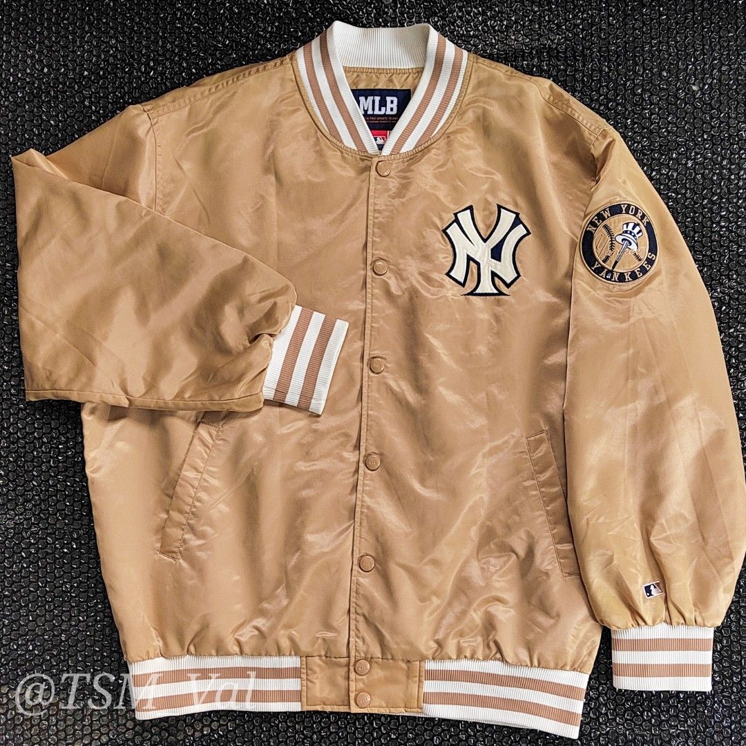 New York Yankees Pro Standard Old English Satin FullSnap Varsity Jacket   Navy