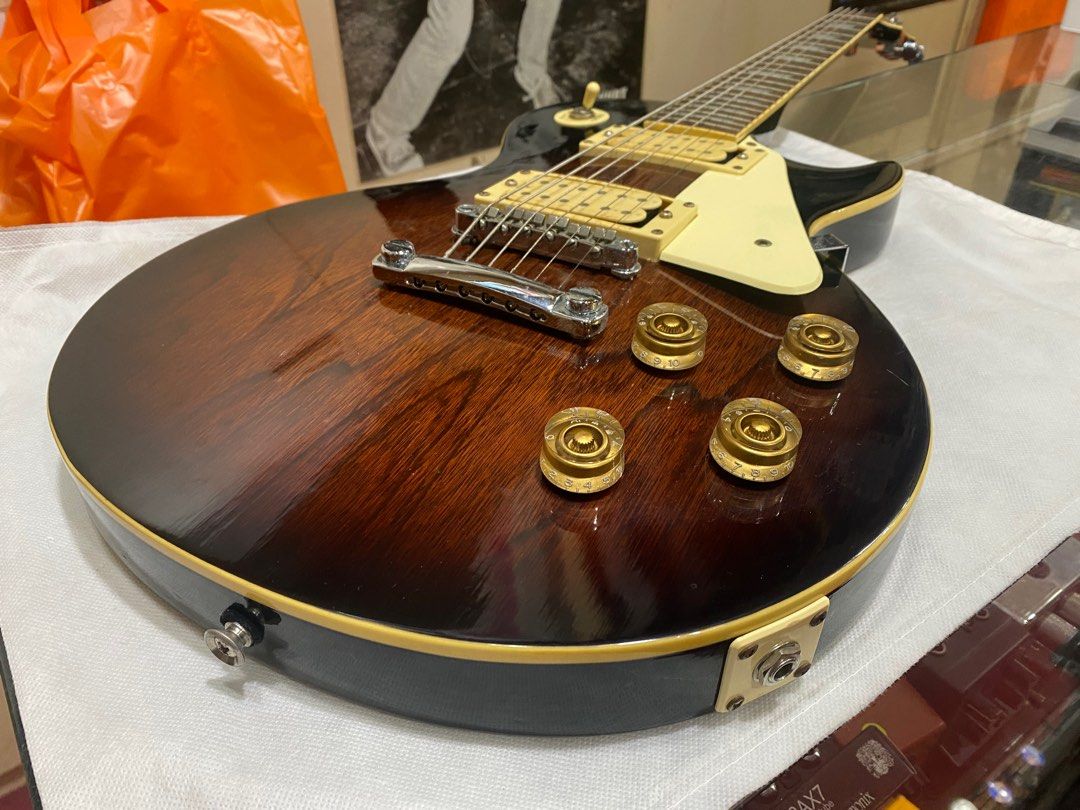 Vintage Hohner Rockwood LX250G Les Paul electric Guitar In Rosewood