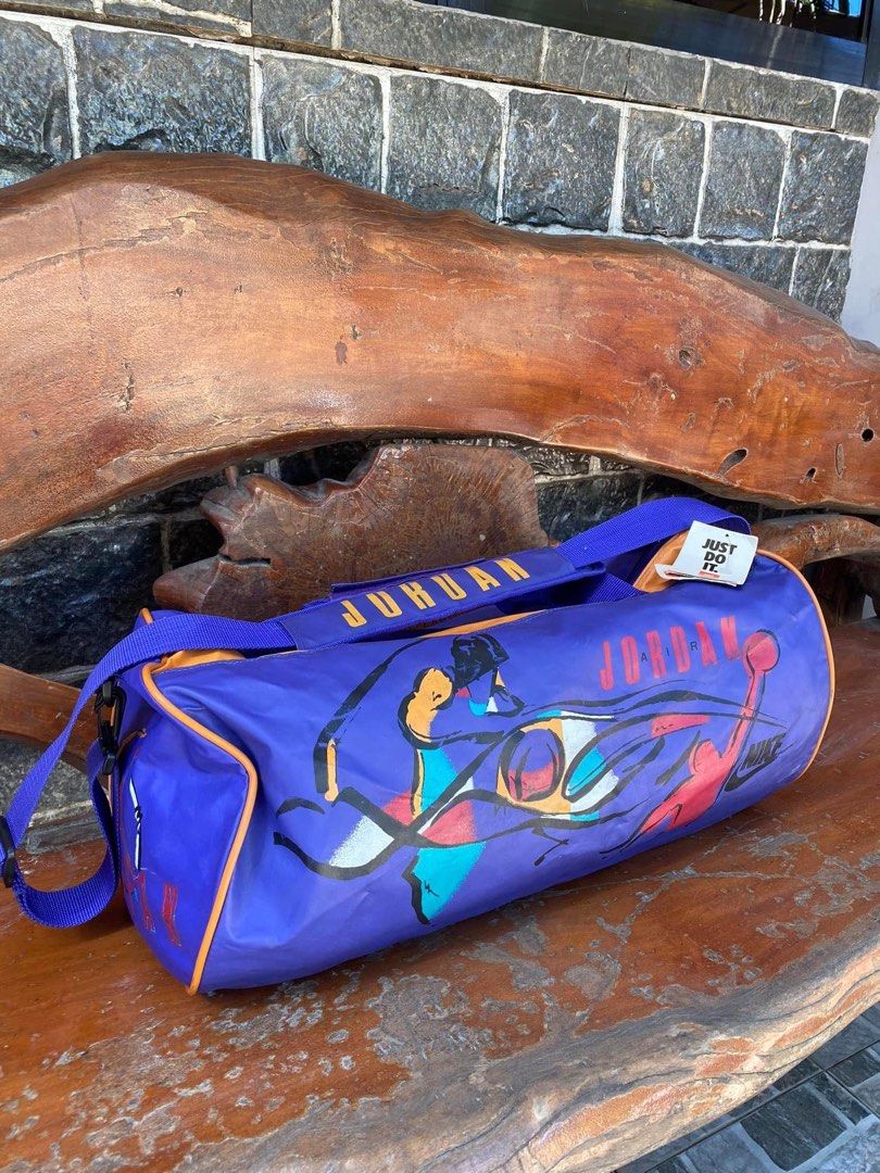 Vintage Nike Air Jordan Duffle Bag Brand new, Men's Fashion, Bags