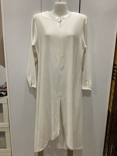 (Category: ) located in . Submitted by shopwithmayy (Listing ID 1208942541, Image 1). Description: .
