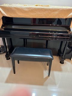 Suzuki g33 baby grand sales piano