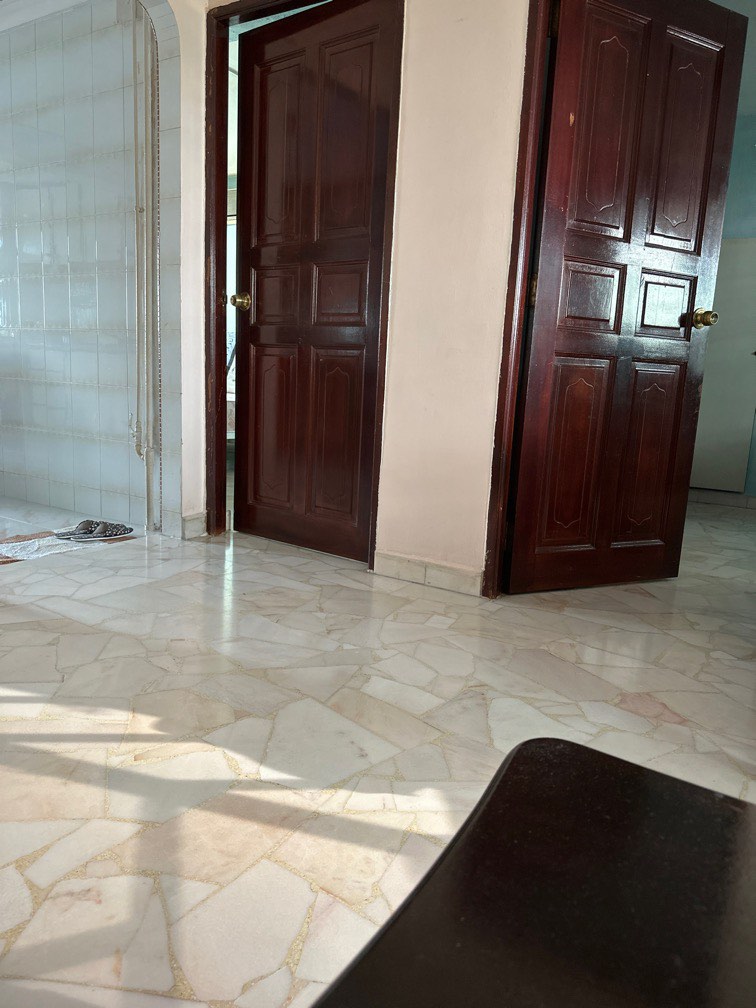(Category: ) located in . Submitted by tiger19919 (Listing ID 1209164734, Image 1). Description: .