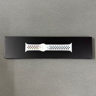 🌈全新正版 Apple Watch Nike Pride Edition Sport Band 42mm 44mm 45mm (Limited Edition) 2020限量版 彩虹 錶帶