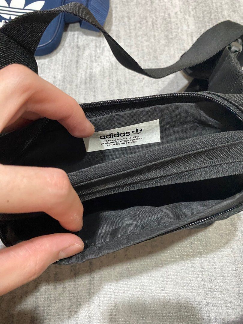 adidas Originals Premium Crossbody Bag DW7353