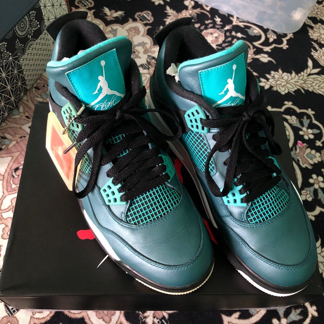 Jordan 4 retro 30th 2025