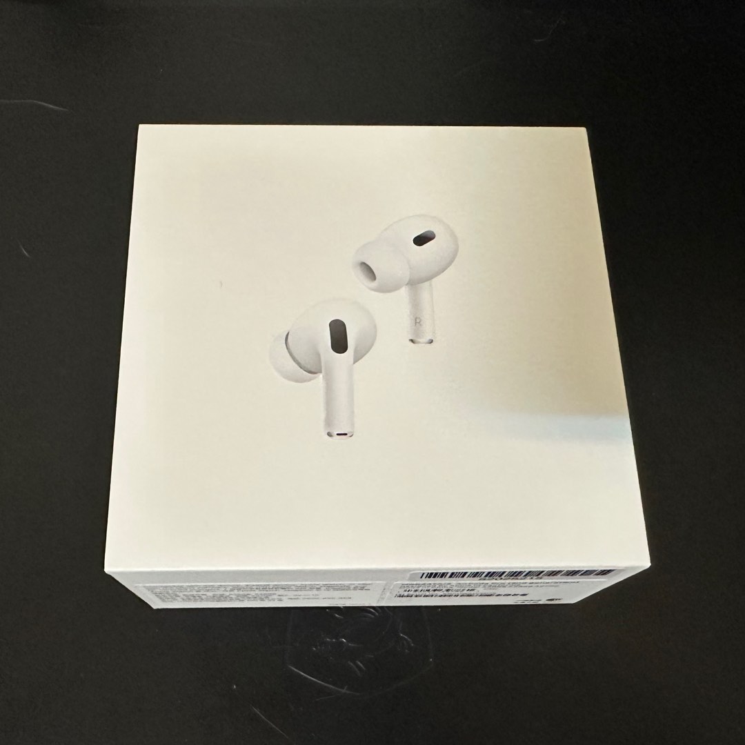 AirPods Pro 2代中華電信購入全新未拆含發票  , 耳機及錄音音訊設備