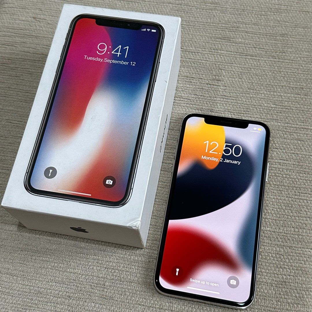 Apple iPhone X 64GB SIMフリー シルバー ホワイト スマートフォン本体