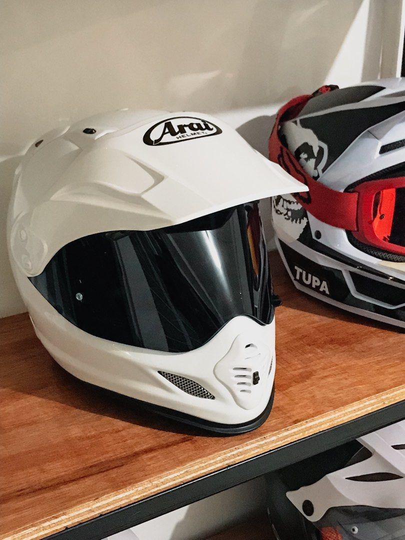 ARAI Tour Cross 3 55 56cm small Sports Equipment Other Sports