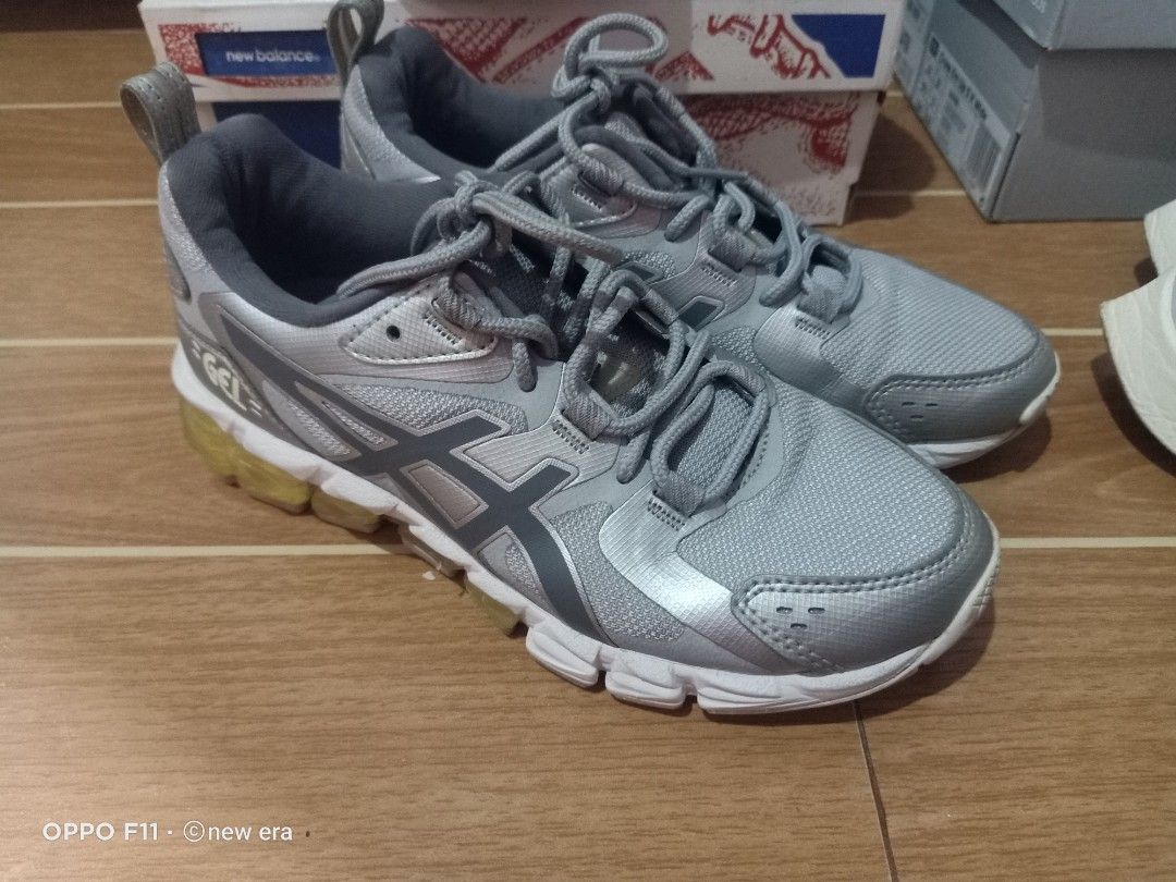 Asics gel womens shoes, Women's Fashion, Footwear, Sneakers on Carousell
