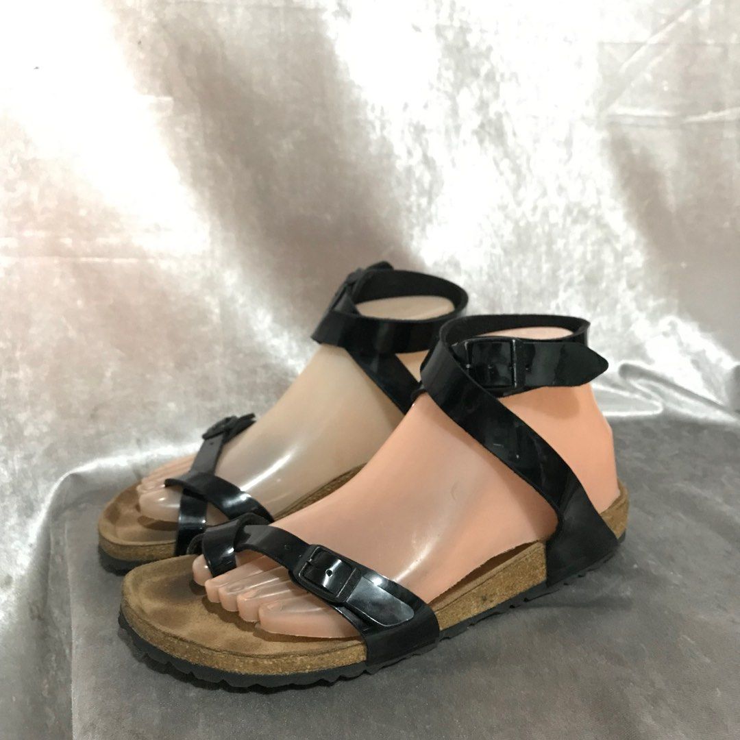 Birkenstock yara black 2025 patent