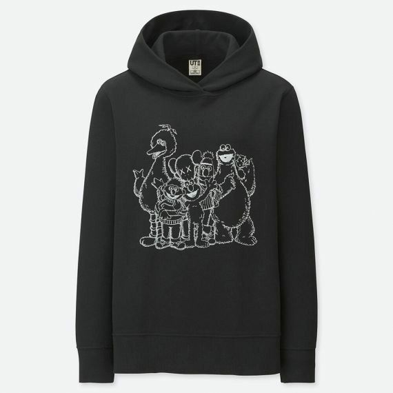 AUTHENTIC KAWS x UNIQLO x SESAME STREET PULLOVER HOODIE .size s