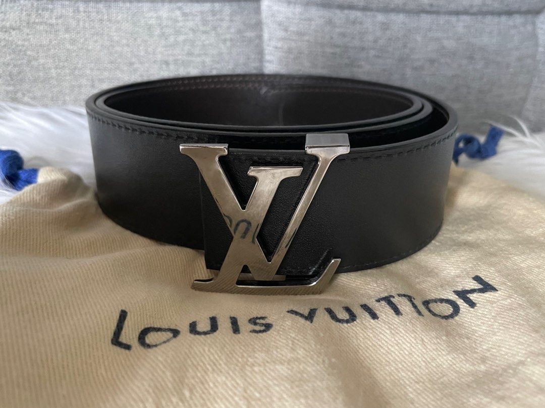 Louis Vuitton Mini Silver LV Initial Gray Textured Leather Belt, Size 80 /  32