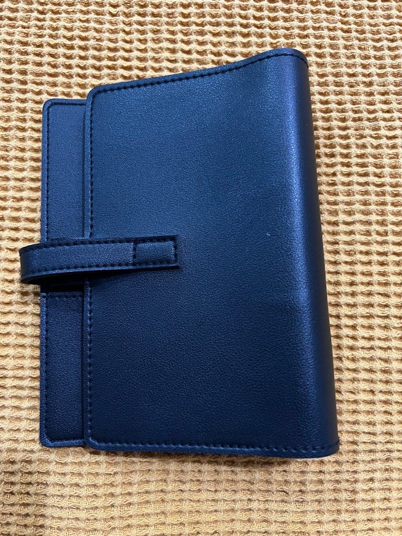AUTHOR’S 'Leo Version 2' Black A6 Leather (Personal Size) Notebook Binder Planner Organizer (Category: Stationery & School Supplies) located in Pasig City. Submitted by sweetbabashoppe (Listing ID 1209205631, Image 3). Description: Leo version 2: Vegan leather (thick like genuine leather but animal-free) With Free Inserts :) A6 binder - Please note this is ACTUALLY personal size, which is taller and thinner than A6, with center ring space of 5.1m