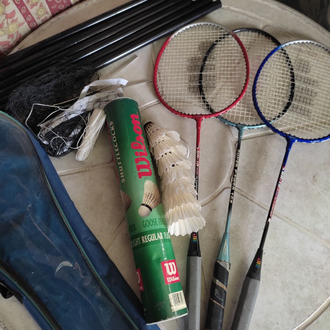 Badminton Set Racket, Bag, Wilson Shuttlecocks, with Badminton Net