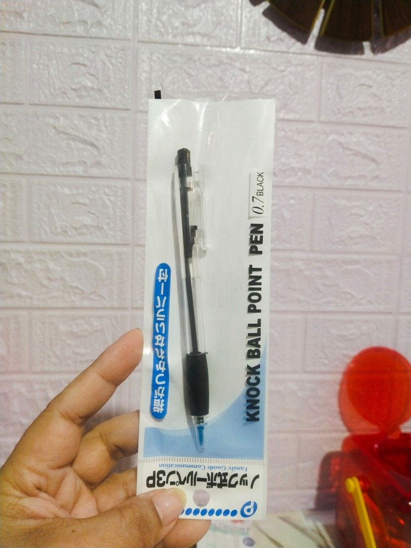 Ballpen 07 Hobbies And Toys Stationary And Craft Stationery And School Supplies On Carousell 6654