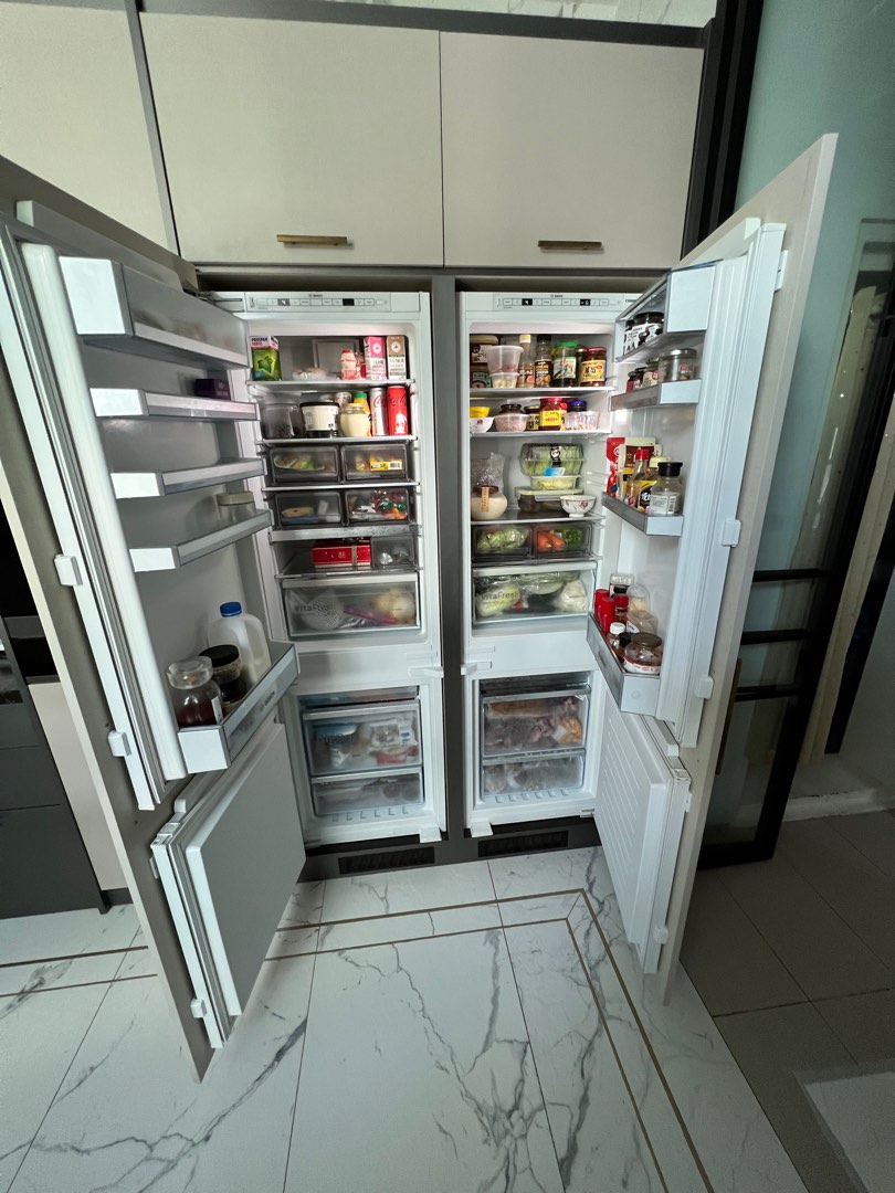 Bosch Built in Fridge x 2 lightly used Serie 6, TV & Home Appliances