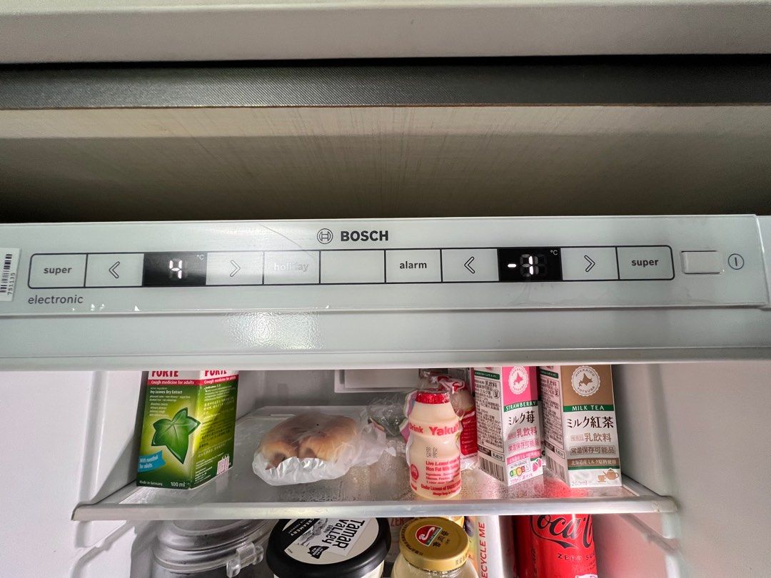 Bosch Built in Fridge x 2 lightly used Serie 6, TV & Home Appliances