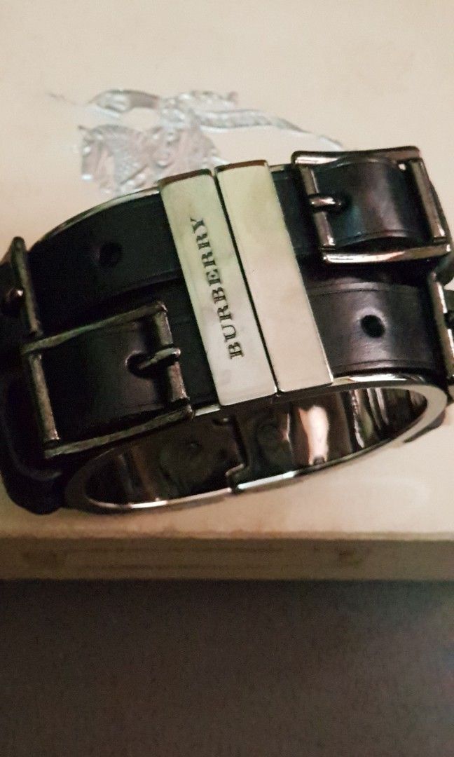 Burberry Leather Bangle (Category: Luxury Accessories) located in Manila. Submitted by friends.again (Listing ID 1209111430, Image 2). Description: - Authentic Burberry Leather Bangle - a nice addition to your fashion statement - 100% genuine calf leather - comes with its original box and dust bag RFS: No longer into bracelets and bangles.