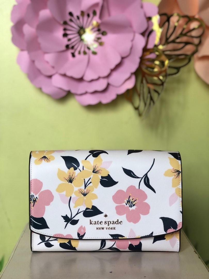 Kate Spade Carson Convertible Crossbody Lily Blooms Floral Saffiano Bag  Purse