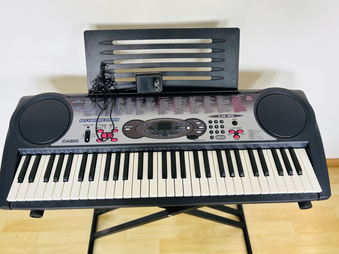 Casio LK 35 Electronic Keyboard with stand, Hobbies & Toys, Music