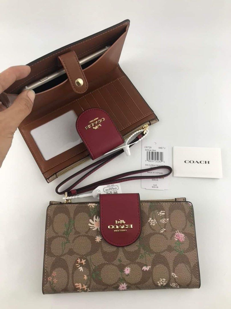 CCH RND BIFOLD PHONE WRISTLET (Category: Luxury Bags & Wallets) located in Batangas. Submitted by Aki.s_Cart (Listing ID 1209229397, Image 3). Description: CCH RND Bifold Phone Wallet/Wristlet 7 1/4" (L) x 4 1/2" (H) P1,500 + sf Actual photo Mirror Copy.