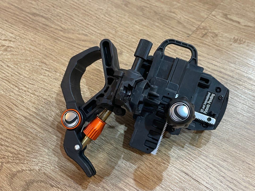 Celestron NexYZ 3Axis Smartphone Adapter for Telescope, Microscope and Binocular, Mobile Phones