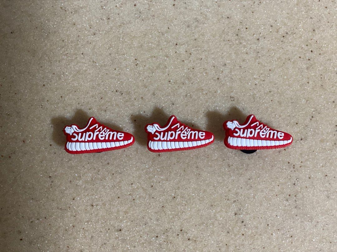 Supreme jibbitz on sale