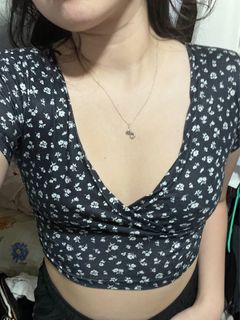 Cropped top