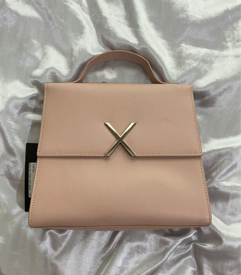 Each x Other handbag nude
