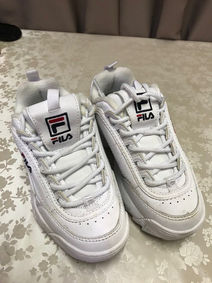 Fila 32 hotsell