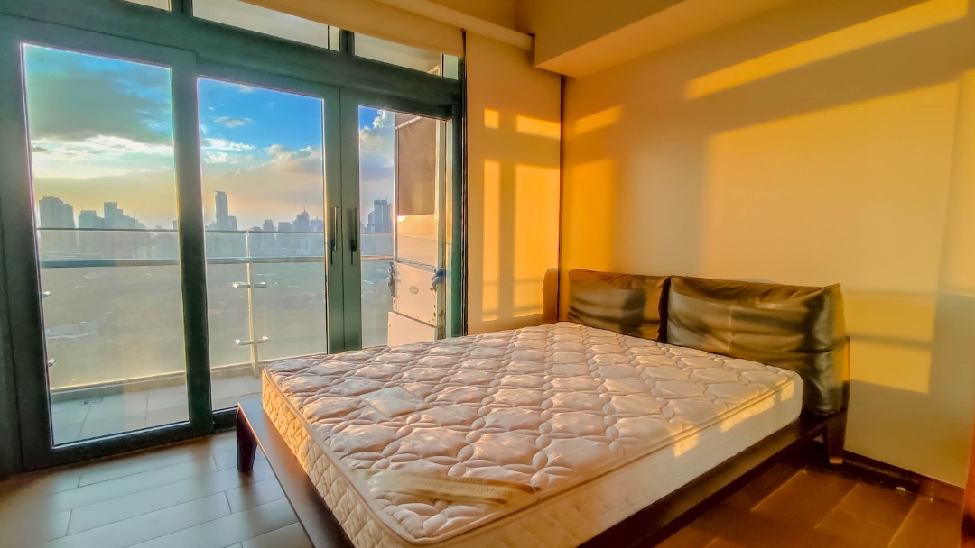 Curated visual reference: Fresh Look at For Rent Semi Furnished Unit In 8 Forbestown Bgc With