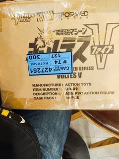 FRESH!!!FRESH!!!FRESH!!!Voltes V Mini Deformed action toys