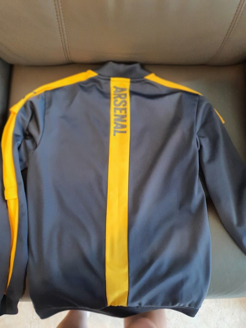 Gap Arsenal cardigan