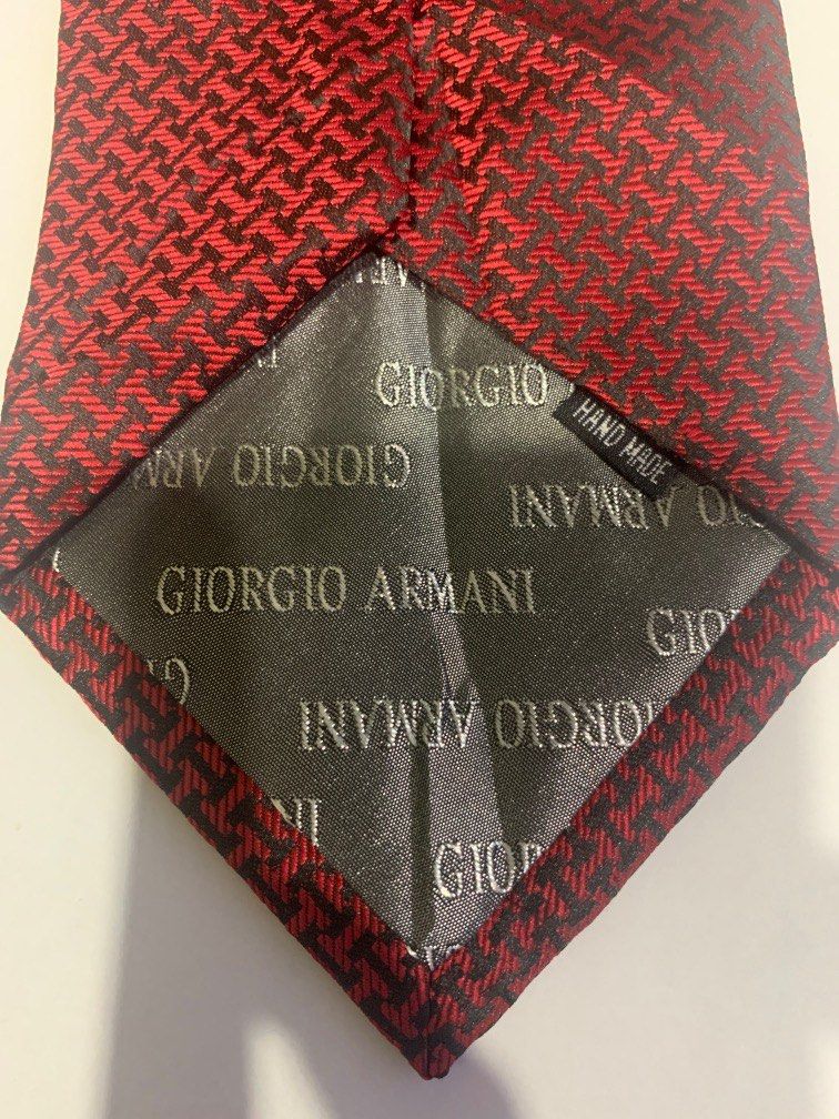 GIORGIO ARMANI BRANDED PURE SILK TIE, Men's Fashion, Watches & Accessories,  Ties on Carousell