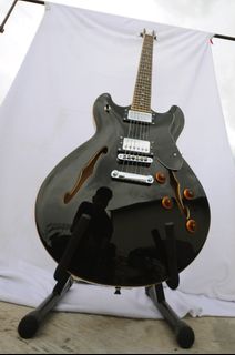 (Kategori: ) berada di . Dikirim oleh dilonguitar (ID iklan 1209224828, Gambar 1). Deskripsi: .
