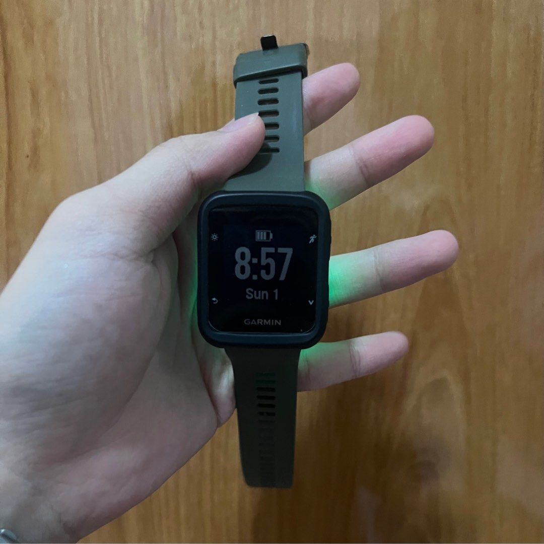 Garmin forerunner hotsell 35 protector