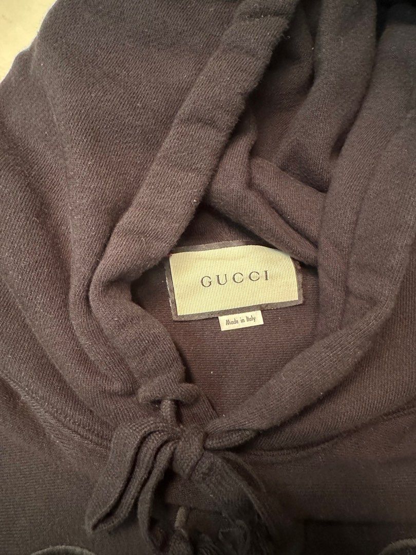 Gucci Tennis Hoodie Size L/XL （分類：衛衣）位於 Hong Kong。 由 arc824 提交（商品編號 1209193980，圖片 2）。簡介： Gucci Tennis hoodie 非常新 着過一次 Size L oversize fit 似XL。