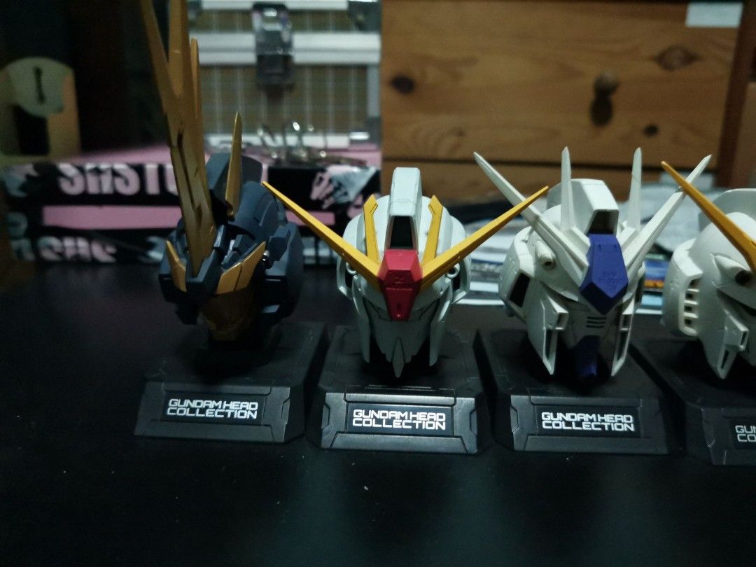 Gundam head collection clearance