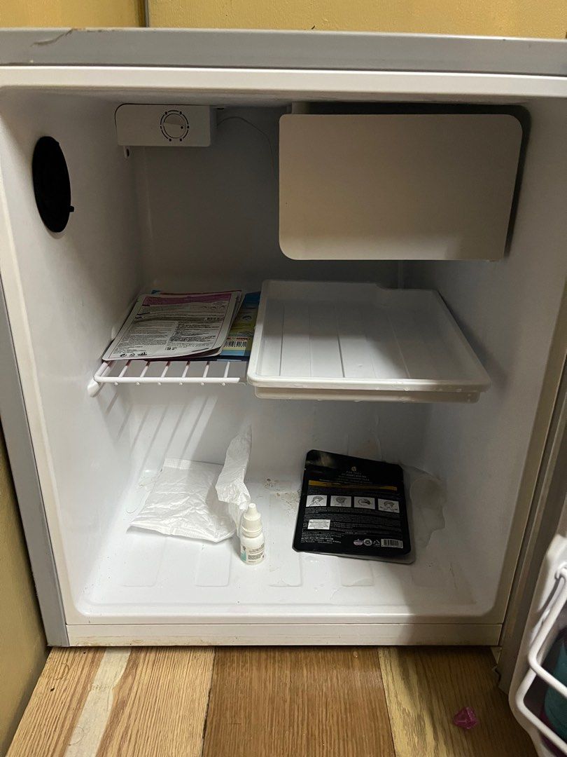 Haier Mini Bar Fridge, TV & Home Appliances, Kitchen Appliances