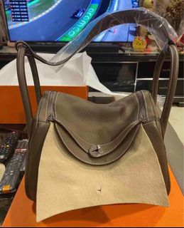 (Category: ) located in . Submitted by crzyyyyy (Listing ID 1209109259, Image 1). Description: .