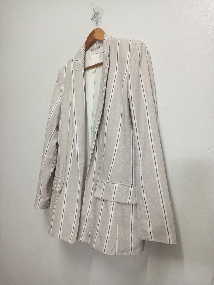 H&m linen hotsell jacket womens