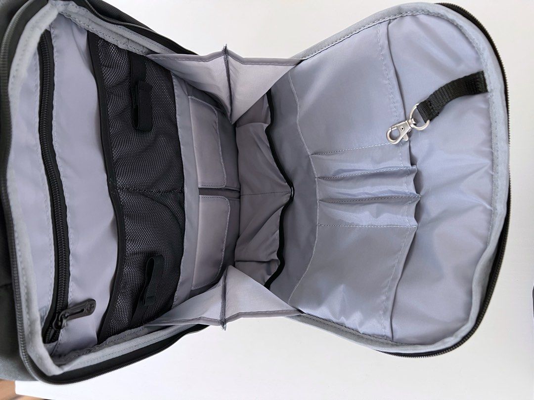 HP Slim Ultrabook Backpack (Brand Mew), Computers & Tech, Parts