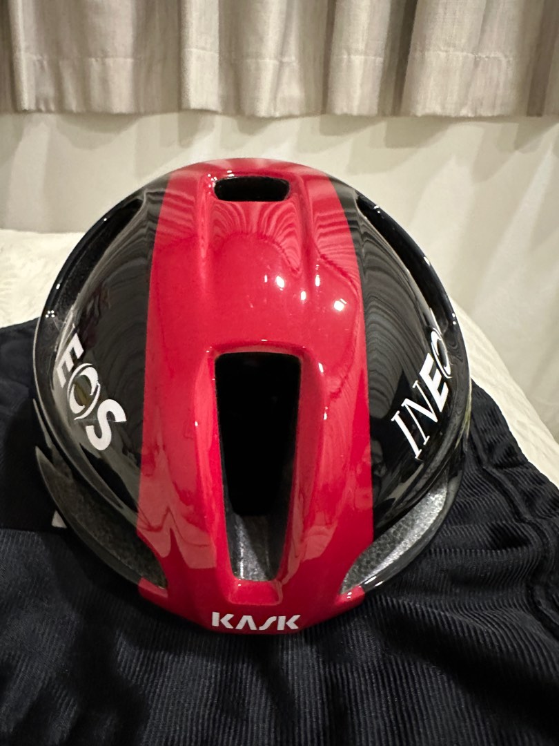 Kask Utopia Team Ineos Helmet Size M, Sports Equipment, Bicycles